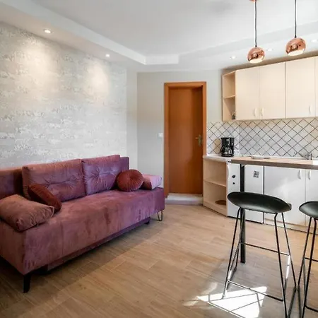 Seaside Family Friendly House With A Swimming Pool Cove Ljubljeva, Trogir - 19259 * Vinisce